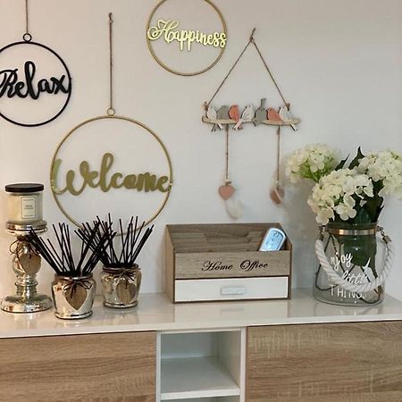 Precioso Apartamento En Zona De Playa Almería Eksteriør billede